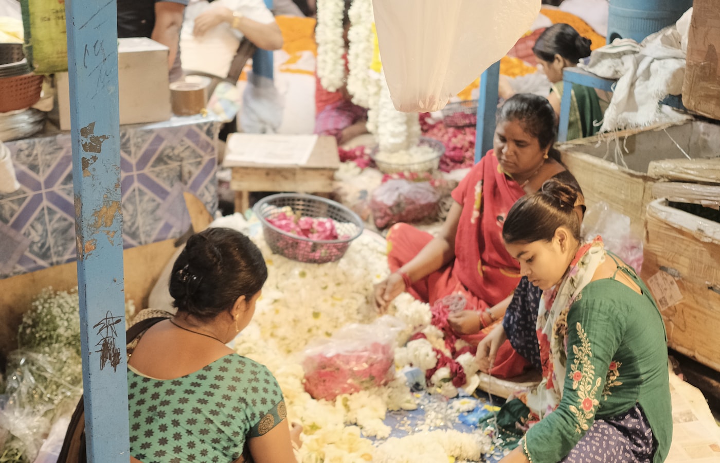 Street vendor market in an Indian city